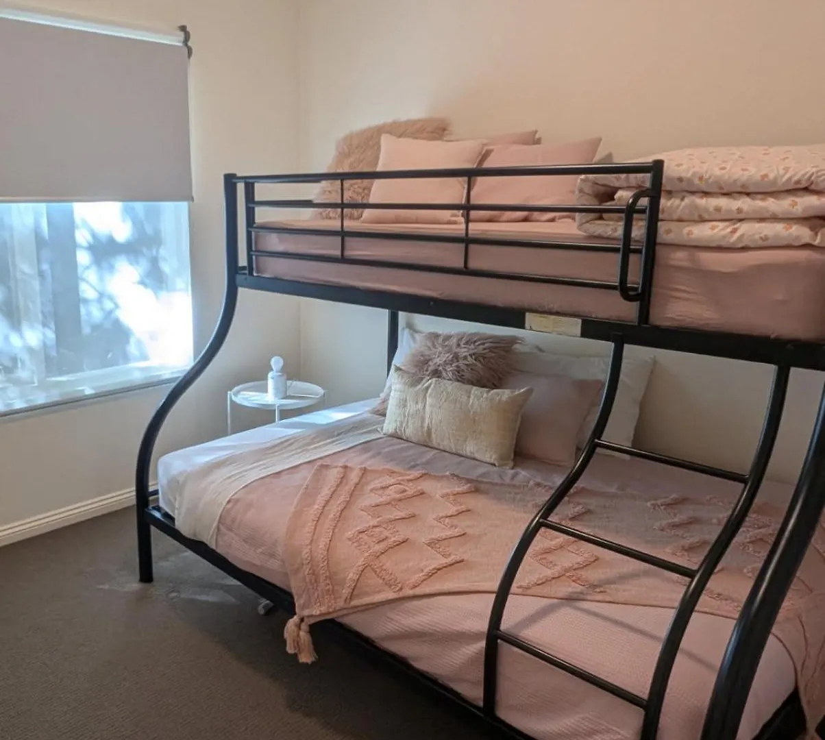 Bayside Bungalow location